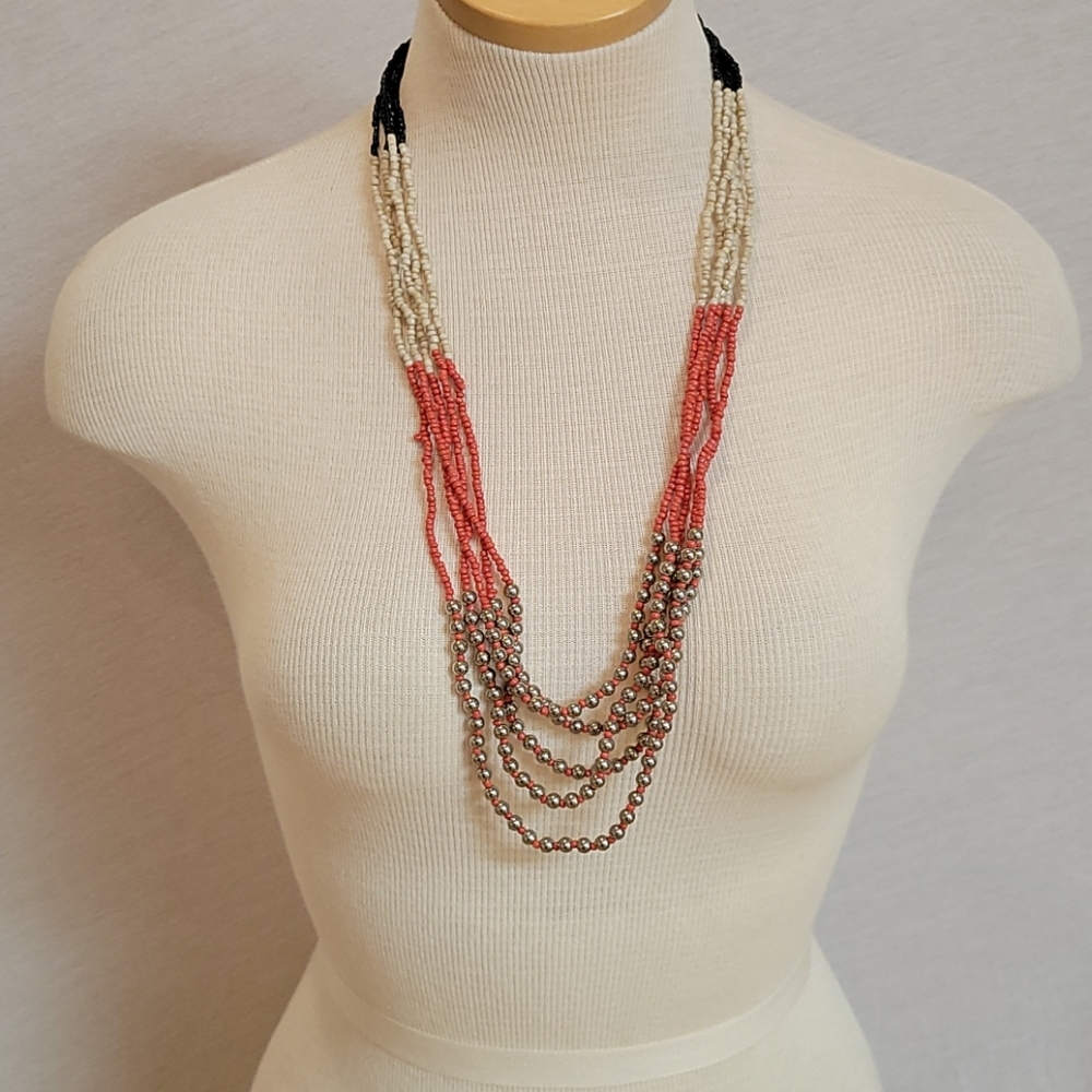 Handmade beaded necklace 😍 silver,orange &black